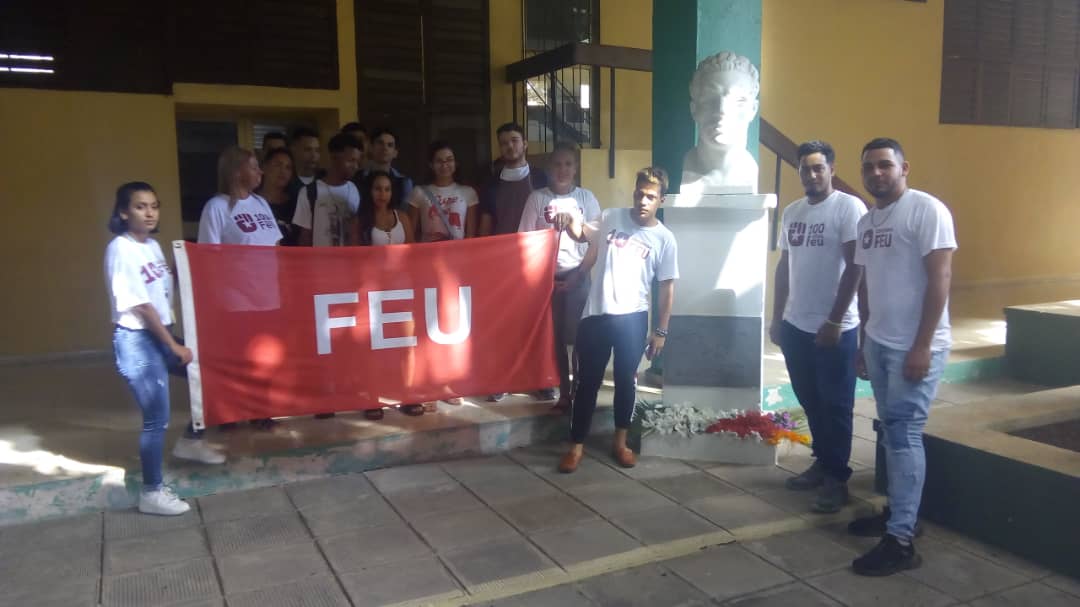 Mella, la juventud te sigue y te recuerda