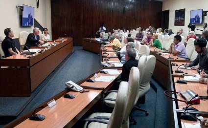 Responden organismos a planteamientos de los intelectuales en las recientes asambleas provinciales de la Uneac