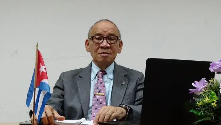 Profesor de la UDG publica libro Metodología del conocimiento diverso en la actividad cognoscitiva