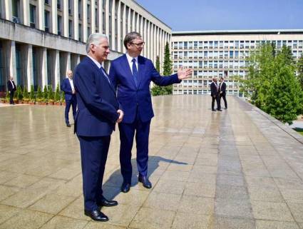 Sostiene Presidente cubano encuentro con su homólogo serbio