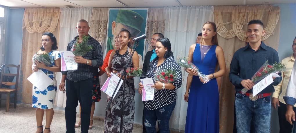 Merecido homenaje a los graduados del CUM Yara en el curso académico 2023