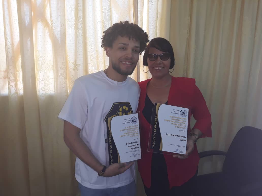 La UDG aporta al apasionante mundo de la Apicultura