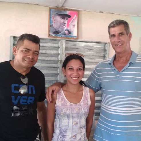 Celebran cumpleaños colectivo trabajadores del CUM Campechuela