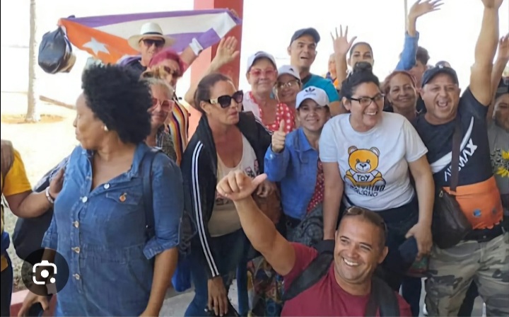 Concluyó con éxito el traslado de cubanos varados en Haití.