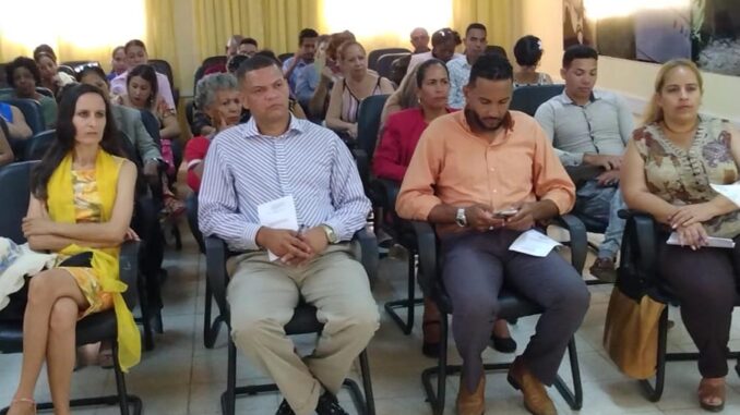 Desarrollan en Granma taller provincial de Procedimiento de Familia