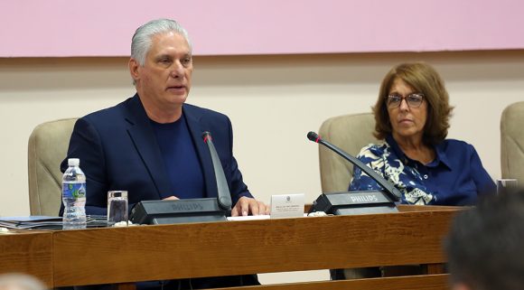 Díaz-Canel: La cultura estimula y refuerza el sentimiento de patria