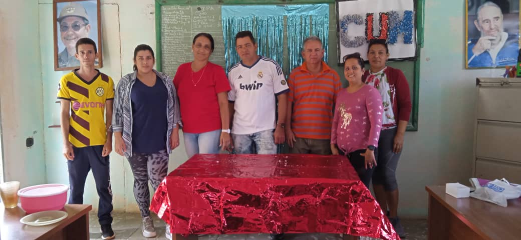 Celebraciones por la Jornada del Educador en el CUM Campechuela
