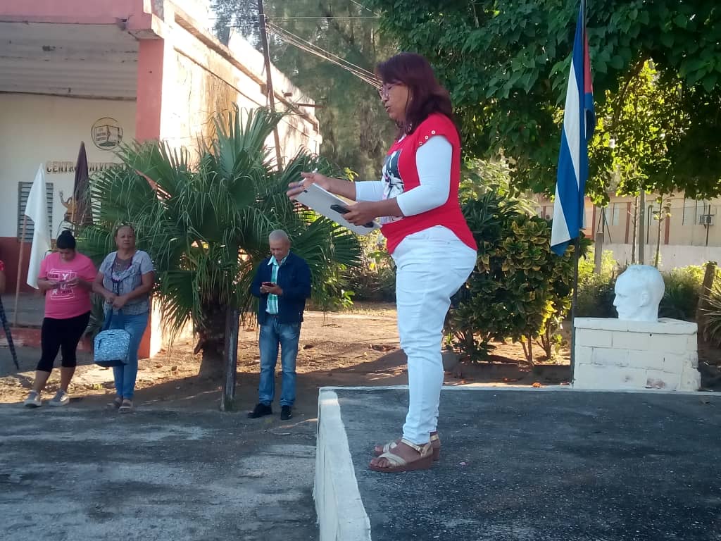Sorprendente iniciativa de los estudiantes del CUM Campechuela: “Un asalto de Amor”