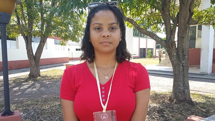 Fortalece movimiento de alumnos ayudantes preparación de los estudiantes