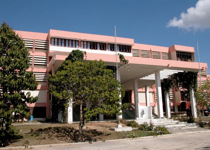 Reinician actividades docentes