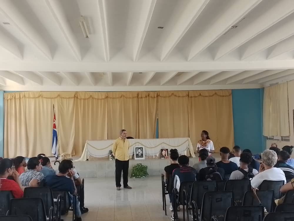 Espacio de reflexión y debate sobre la Ley de Comunicación Social en la Universidad de Granma